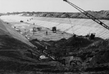 Der Bau des Kühlwasserkanals begann 1970. Foto: EWN